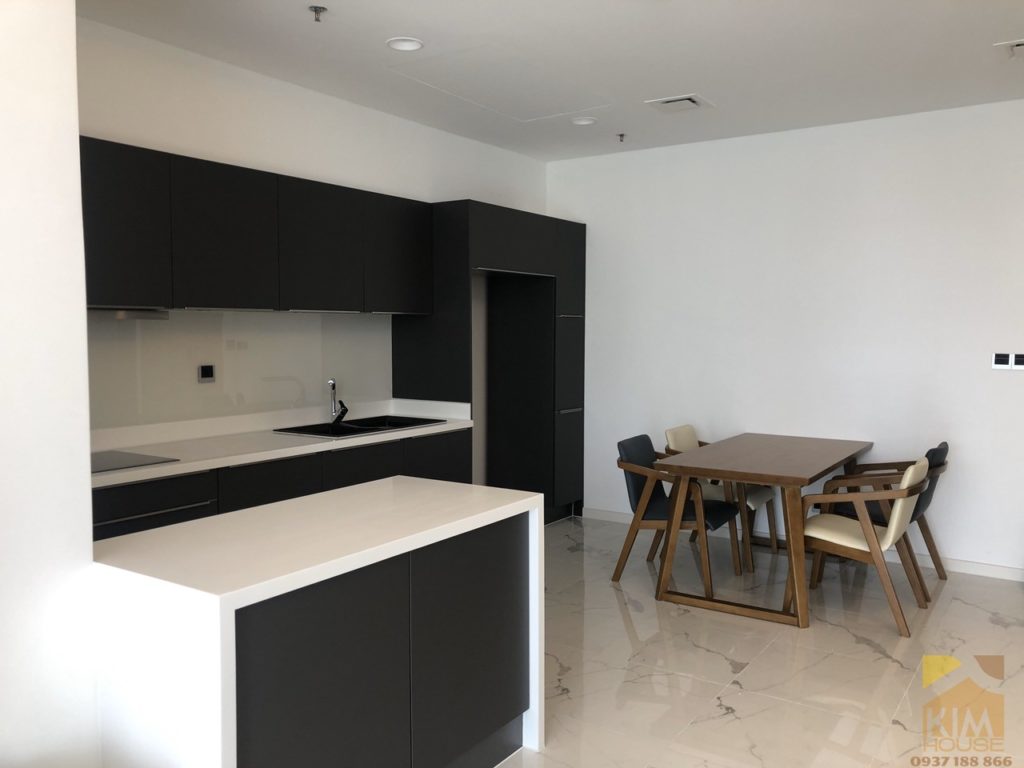 Luxurious spacious and airy apartment for rent at Sarina D2 KIM HOUSE