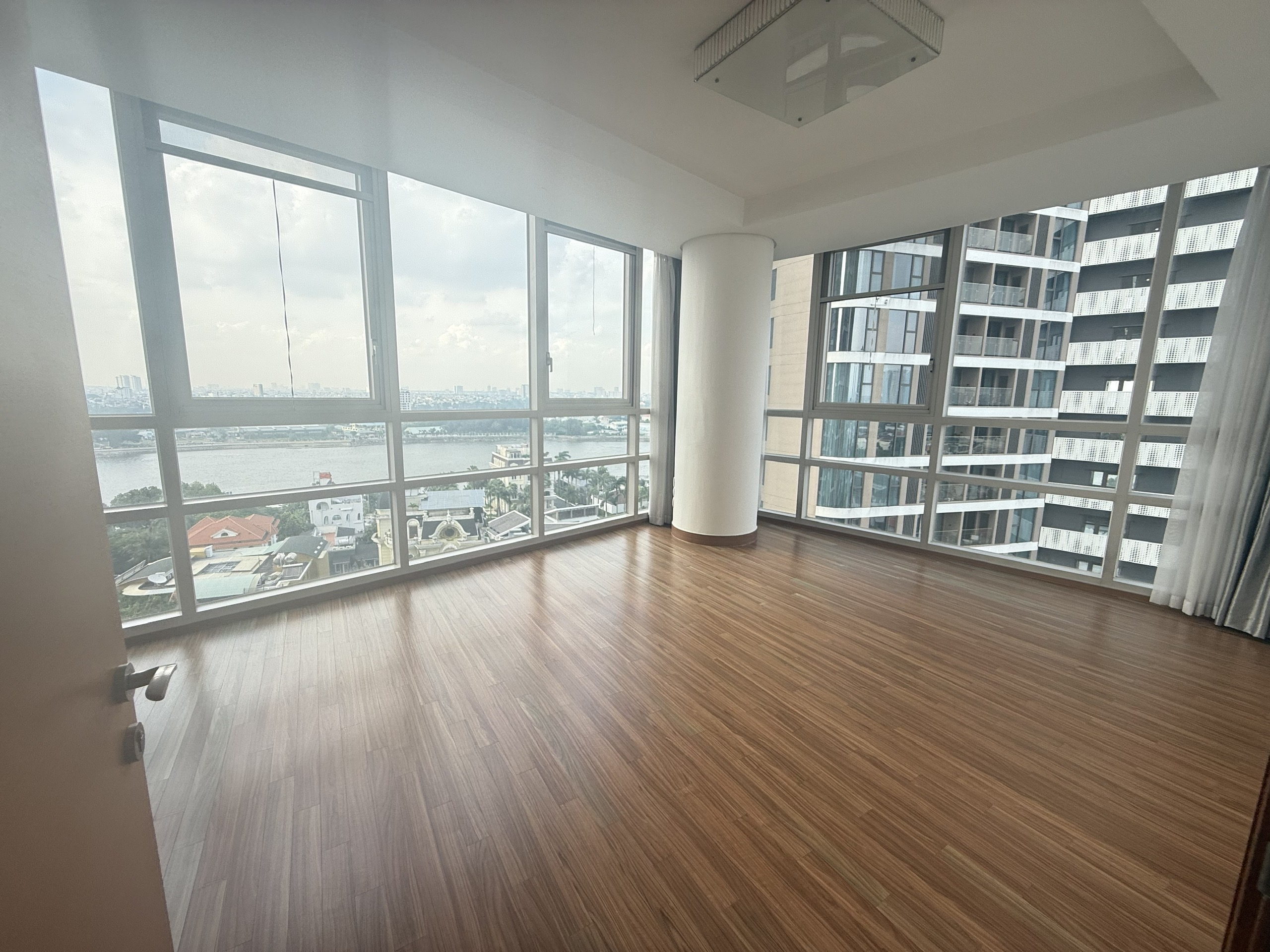 Xi Riverview apartment for rent (6)